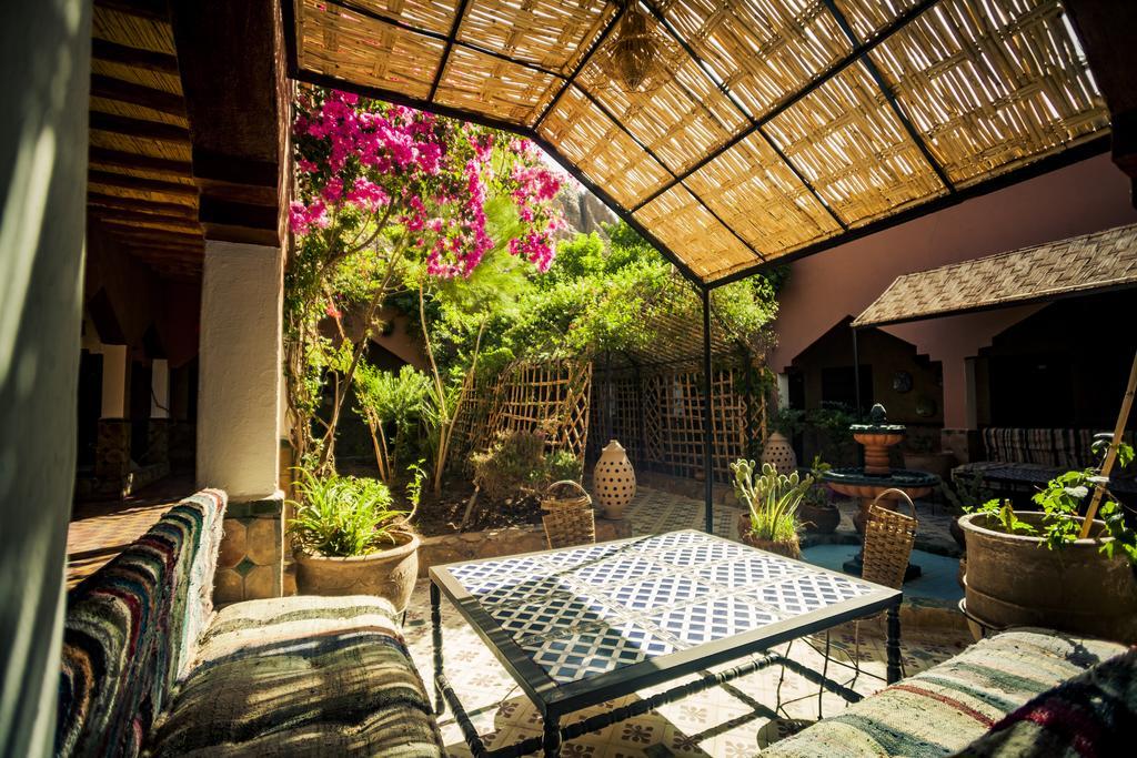 La Terrasse Des Delices Bed & Breakfast Fint Екстериор снимка