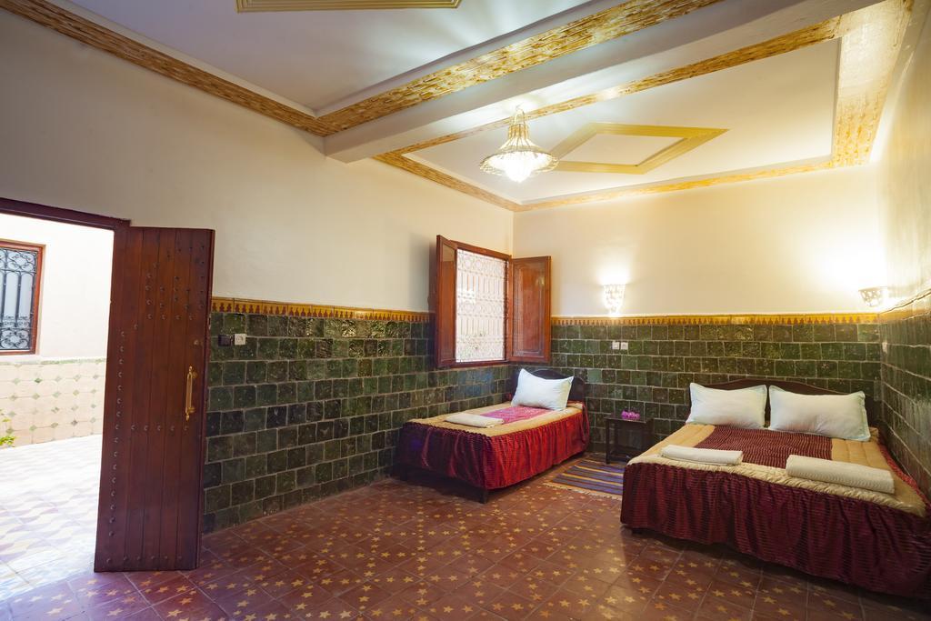 La Terrasse Des Delices Bed & Breakfast Fint Екстериор снимка